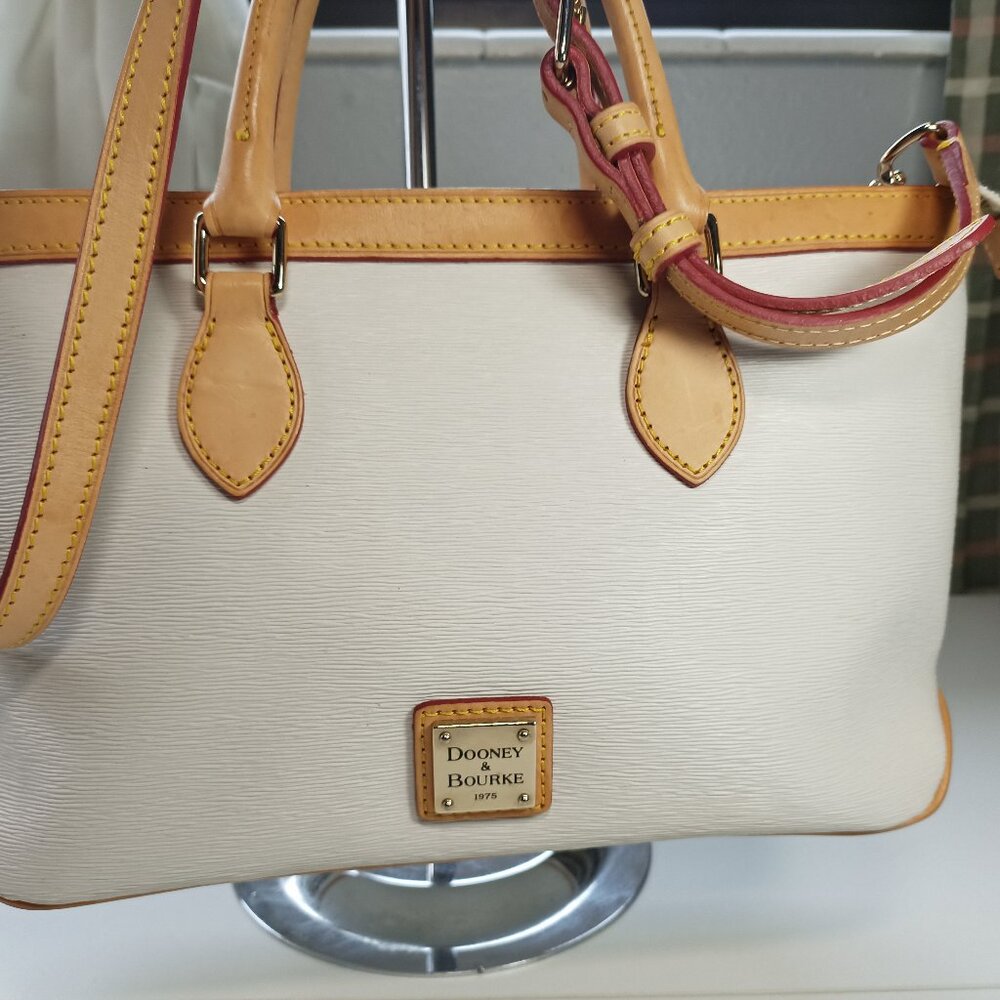 Dooney & Bourke Kimberly Medium White Tan  Crossbody Strap Vintage